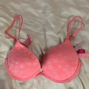 VS Pink Push-up bra